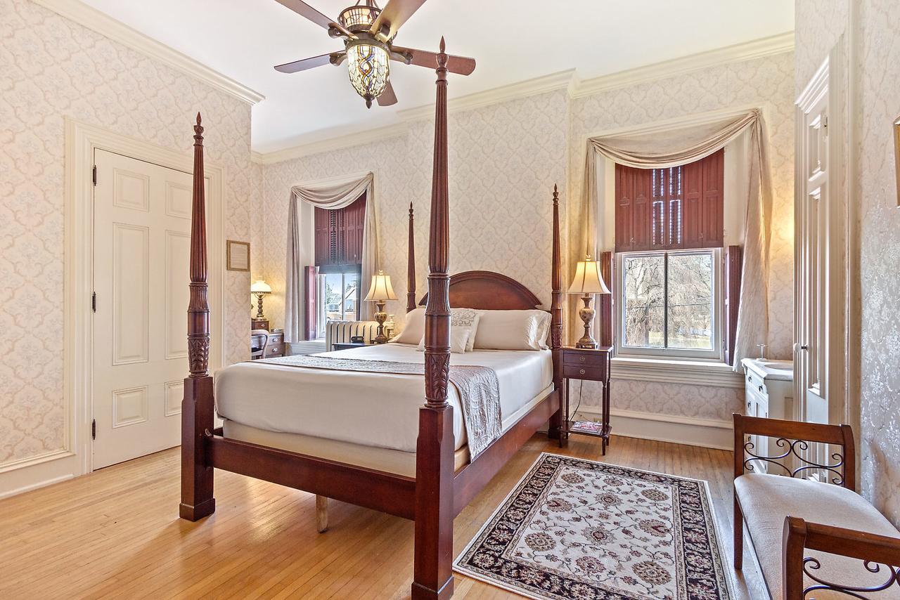 Lovelace Manor Bed And Breakfast Lancaster Exterior foto